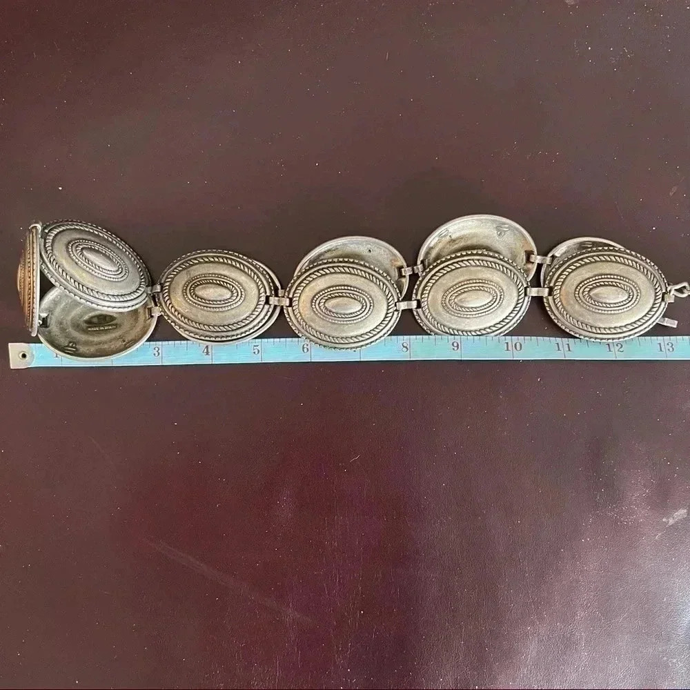 Escada Women’s Concho Chain Link Vintage Designer Made in Spain Belt Stamped E - Picture 11 of 14